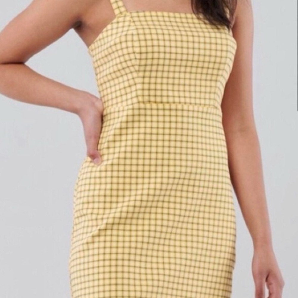 5/$20 Hollister Yellow Plaid Minidress S